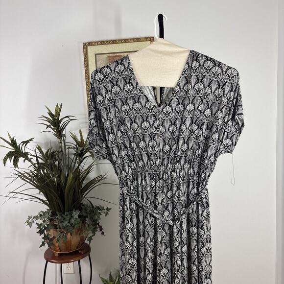 Lane Bryant Women Jumper Wide LegPlus 26-28 V-Neck Sleeveless Peasant Fairy Core - Picture 2 of 7